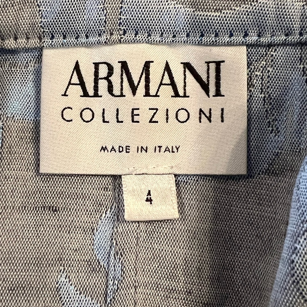 Armani Iridescent Blue Jacquard Blazer Floral Pattern, Size 4 - Picture 6 of 15
